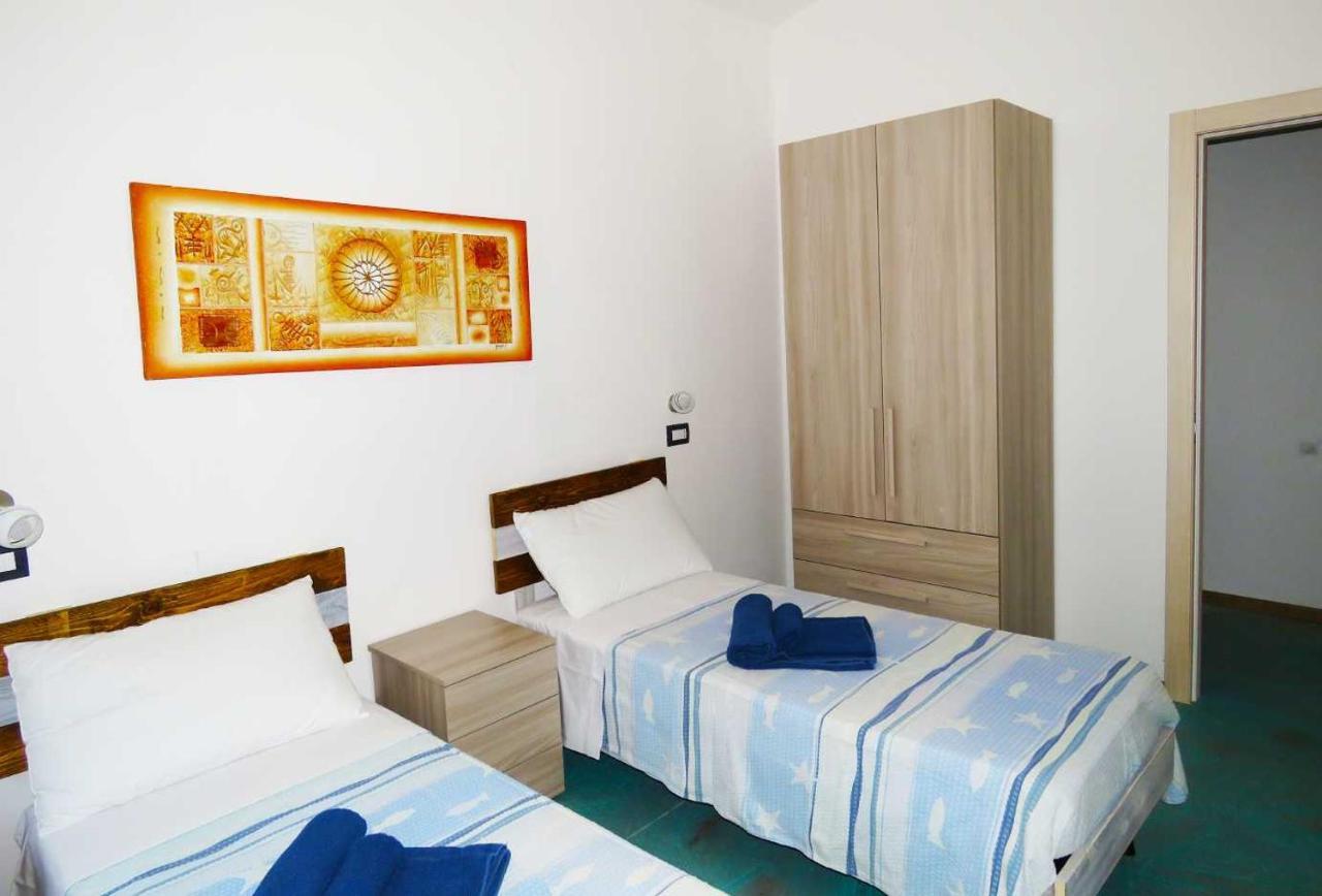 Panohome Porto Pino Exterior photo