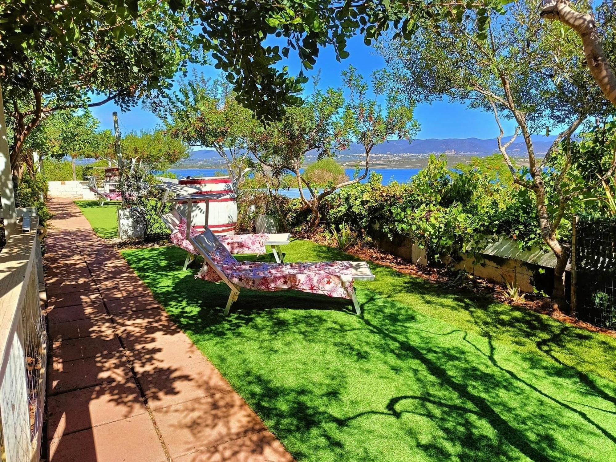 Panohome Porto Pino Exterior photo